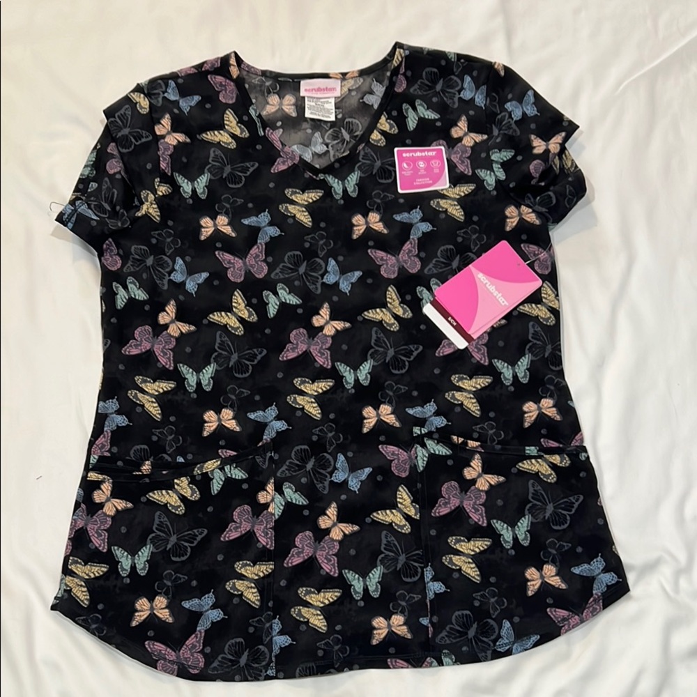 WonderWink Multicolor Butterfly Print Women's Blouse